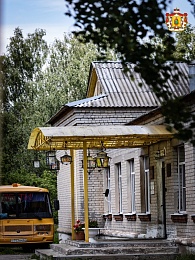 В школе Спасского района повесили новый выпускной фонарик