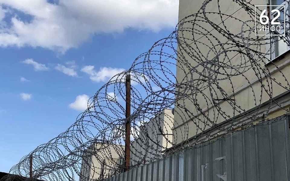 Иностранца арестовали за попытку дать взятку пронскому полицейскому - 62ИНФО