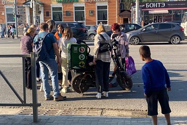 Рязанский курьер столкнулся с велосипедистом и потерял сознание 