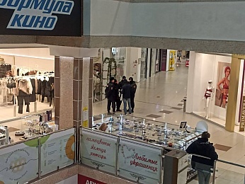 В Рязани полиция массово останавливает прохожих