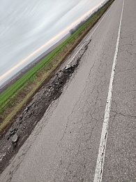 Рязанцы ужаснулись состоянием дороги у сёл Вышгород, Кораблино и Льгово