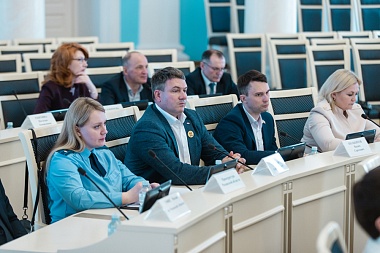 В Рязанской областной Думе обсудили отдых детей в оздоровительных лагерях