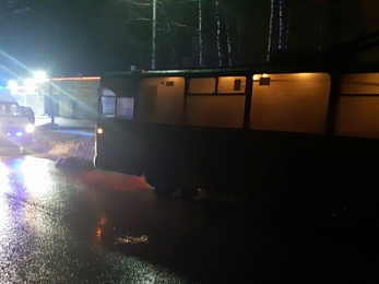 Полиция опубликовала фото с места смертельного ДТП с троллейбусом в рязанском Дягилеве