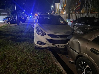 В Рязани подросток спровоцировал аварию с 5 автомобилями - 62ИНФО В Рязани подросток спровоцировал аварию с 5 автомобилями