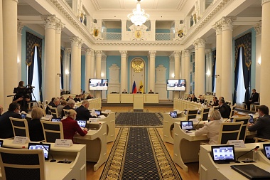 Депутаты Рязанской облдумы прекратили полномочия Дмитрия Хубезова - 62ИНФО Депутаты Рязанской облдумы прекратили полномочия Дмитрия Хубезова