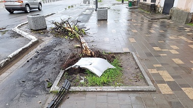 Машина устроила погром в историческом центре Касимова