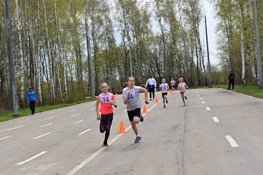 Более 100 рязанцев пробежали кросс в честь Дня Победы 