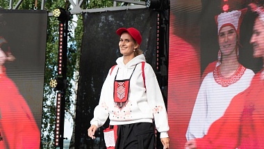 Рязанский зампред Швакова рассказала о фестивале межконтинентальной моды в Константинове