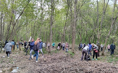 Рязанцы вышли на всероссийский субботник 