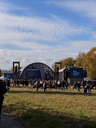 Фоторепортаж: как прошло 130-летие Сергея Есенина в Константинове - 62ИНФО Фоторепортаж: как прошло 130-летие Сергея Есенина в Константинове