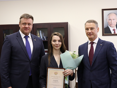 Любимов и Фомин наградили сотрудников аппарата Совета Федерации