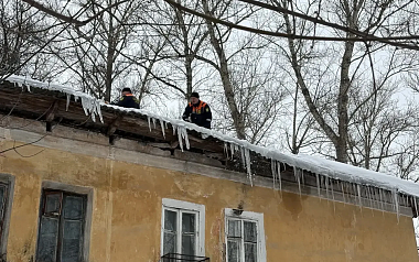 В Рязани обрушилась кровля аварийного дома