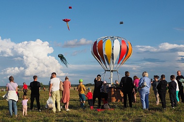 На фестивале «Небо России» в Рязанской области провели вечернее свечение