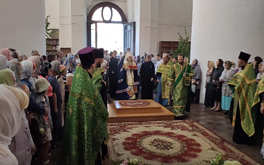 13 июня в Успенский собор Рязани доставили частицу мощей блаженной Матроны Московской