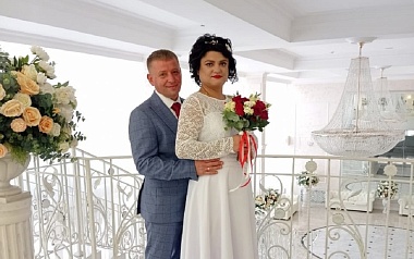 Рязанский ЗАГС показал фото свадеб начала октября-2023