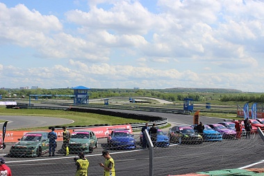 Фоторепортаж: второй день Межрегионального чемпионата по дрифту в Рязани