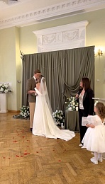 Рязанская пара сыграла свадьбу в театре