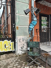 В центре Рязани ржавеет арт-объект в память об Эрасте Гарине