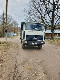 Мусоровоз задним ходом сбил 72-летнюю жительницу Спасского района
