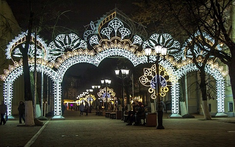 В Рязани включают праздничную иллюминацию