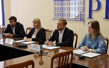Мэрия Рязани подписала соглашение с Фондом Колесникова и РГУ имени Есенина