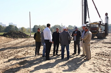 Мэр Рязани Артёмов проинспектировал строительство 2-х школ и детсада