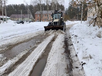 «Неидеально, но…» : в Солотче очистили от снега восемь дорог