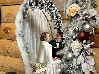 С Дедом Морозом и на льду: самые оригинальные рязанские свадьбы декабря