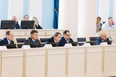 На правительственном часе в Рязоблдуме обсудили соблюдение антимонопольного законодательства