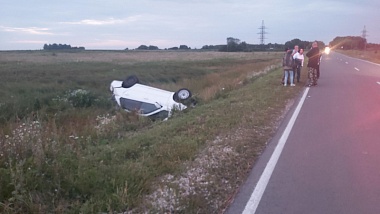 В Михайловском районе 50-летний водитель погиб при съезде в Datsun в кювет 
