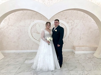 С Дедом Морозом и на льду: самые оригинальные рязанские свадьбы декабря