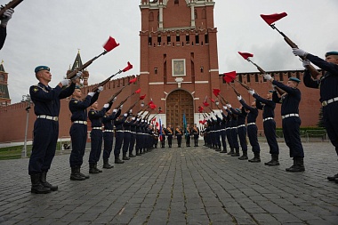 Курсанты Рязанского училища ВДВ выступили на фестивале «Спасская башня»