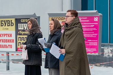 Волонтёры Победы провели в центре Рязани акцию памяти «Блокадный хлеб»