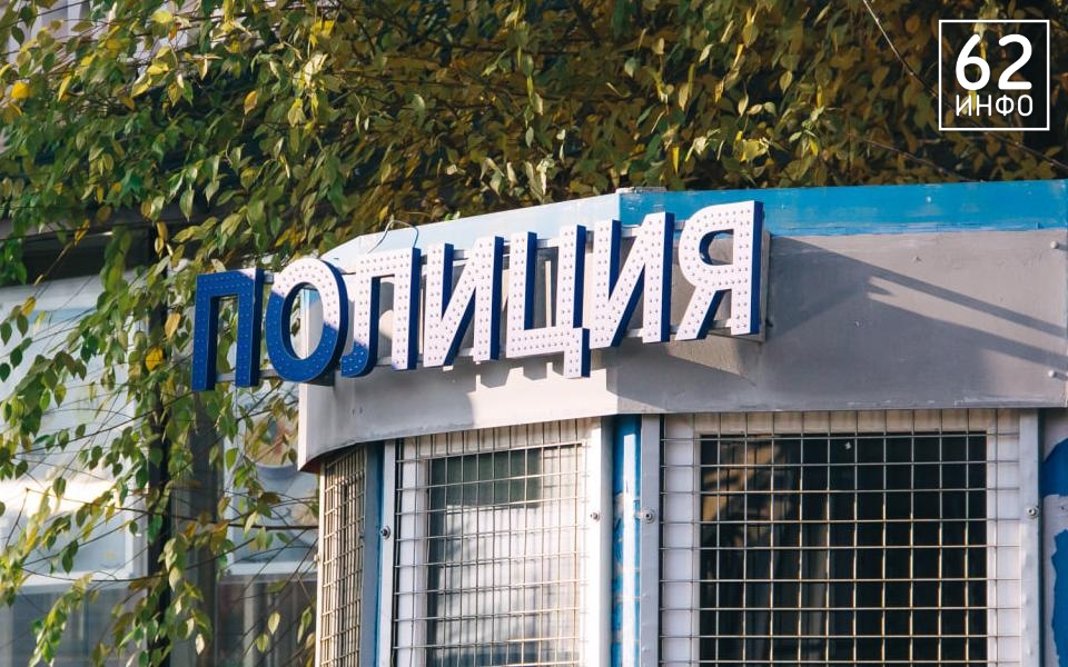 Пьяный угонщик врезался в дерево в Скопине - 62ИНФО