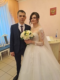 Рязанский ЗАГС показал фото свадеб апреля