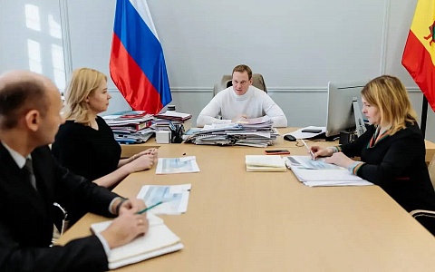 Школы, детсады, колледжи: Павел Малков описал планы в образовании на 2026 год