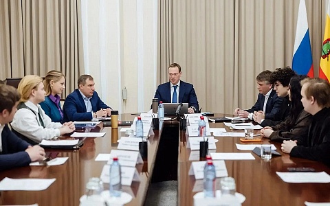 Павел Малков сформулировал задачи для молодежного правительства 