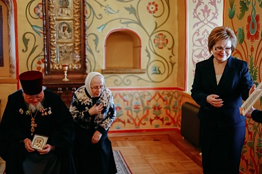 Рязанского священника и его супругу поздравили с золотой свадьбой