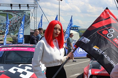 Фоторепортаж: второй день Межрегионального чемпионата по дрифту в Рязани