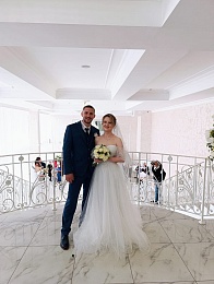 Стильные невесты, эффектные женихи: рязанцам показали самые яркие свадьбы лета