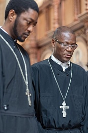 Африканцы провели литургию на английском и французских языках в Рязани