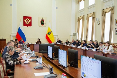 В Рязанской области обсудили долги по зарплатам среди предприятий