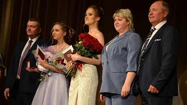 Фоторепортаж: в Рязанской области прошли выпускные и церемонии вручения аттестатов