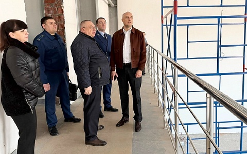 Идут отделочные работы: новая школа в Касимове построена на 92%