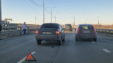 В Рязани Lada Priora и Nissan попали в ДТП на Северной окружной