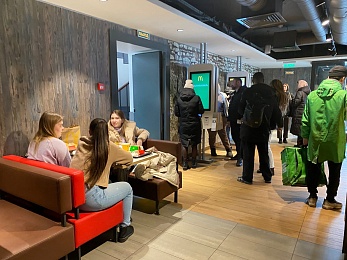 В Рязани рестораны McDonald’s продолжили работать в понедельник