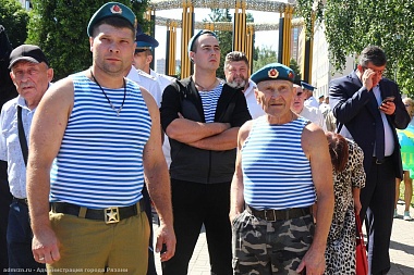 В Рязани отпраздновали День ВДВ: фоторепортаж