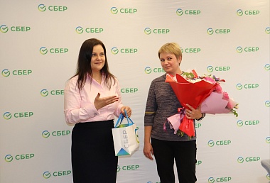 В Рязанской области торжественно вручили 50-тысячную Единую цифровую карту жителя - 62ИНФО В Рязанской области торжественно вручили 50-тысячную Единую цифровую карту жителя