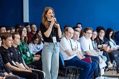 Павел Малков встретился с молодыми учеными