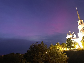 Рязанцы поделились фото полярных сияний 2024 года